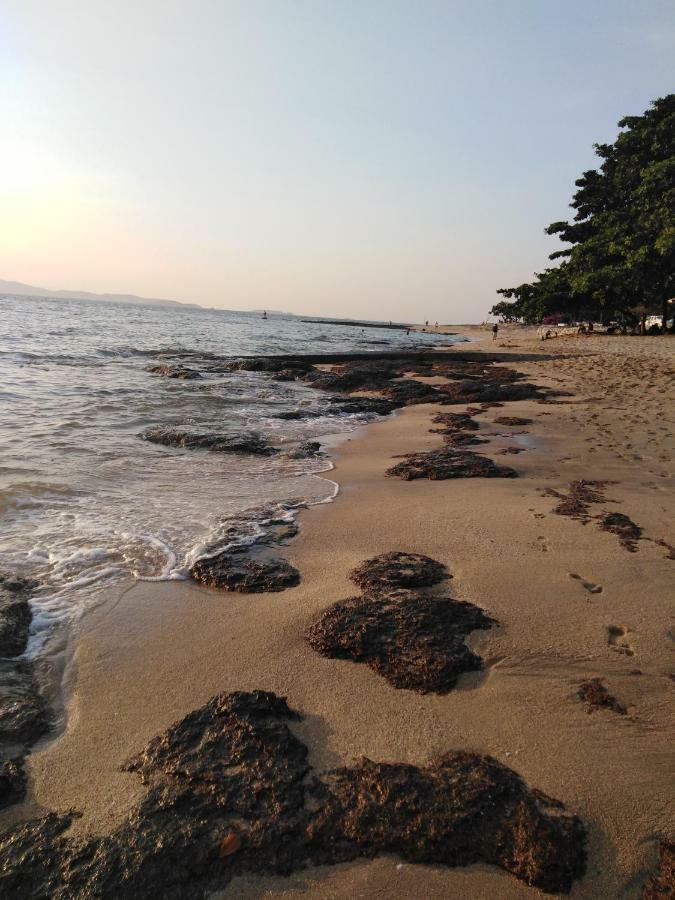 Neo Condo Pattaya A709 A209 Pantai Jomtien Bagian luar foto